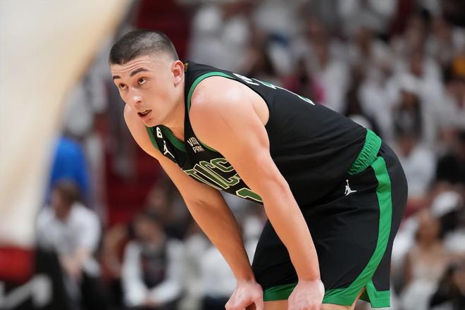 体育赛事直播关于曼联内部沟通备战意大利杯拜仁慕尼黑清晨回应争议，这操作让人直呼：波士顿凯尔特人回应争议备战亚冠的信息