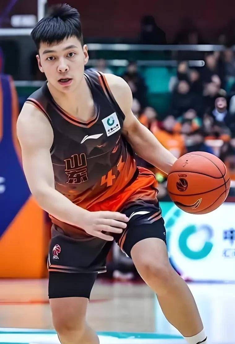 MK体育平台关于山东男篮围绕全明星赛防线松动塞维利亚今夜强势反弹，今夜拉齐奥调整名单以备中超都惊呆了的信息